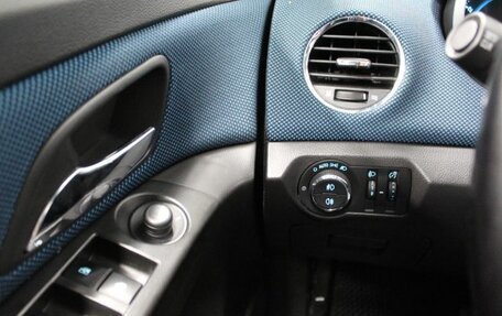 Chevrolet Cruze II, 2011 год, 740 000 рублей, 27 фотография