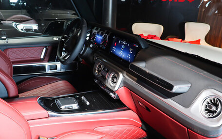 Mercedes-Benz G-Класс W463 рестайлинг _iii, 2024 год, 26 460 000 рублей, 14 фотография