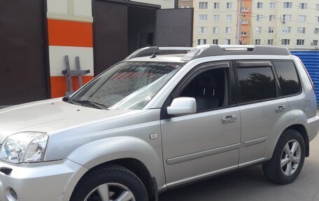 Nissan X-Trail, 2005 год, 750 000 рублей, 11 фотография