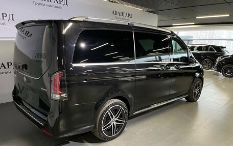Mercedes-Benz V-Класс, 2024 год, 17 900 000 рублей, 3 фотография