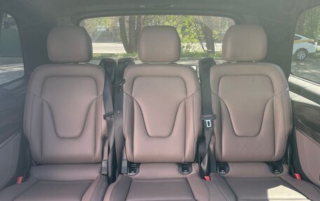 Mercedes-Benz V-Класс, 2023 год, 9 800 000 рублей, 18 фотография