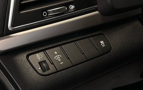 Hyundai Elantra VI рестайлинг, 2017 год, 1 487 000 рублей, 10 фотография