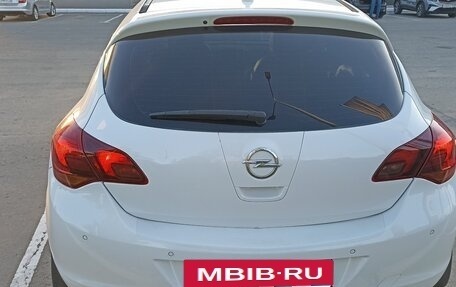 Opel Astra J, 2010 год, 790 000 рублей, 2 фотография
