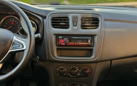 Renault Logan II, 2020 год, 665 000 рублей, 9 фотография
