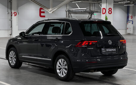 Volkswagen Tiguan II, 2017 год, 2 375 000 рублей, 11 фотография