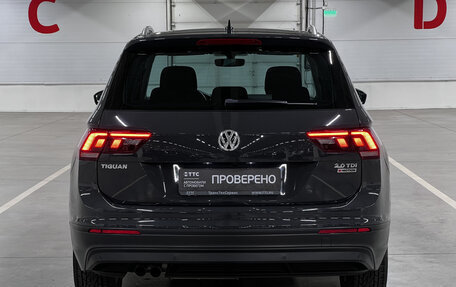 Volkswagen Tiguan II, 2017 год, 2 375 000 рублей, 10 фотография