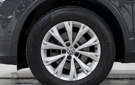 Volkswagen Tiguan II, 2017 год, 2 375 000 рублей, 22 фотография