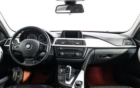 BMW 3 серия, 2012 год, 1 299 585 рублей, 13 фотография