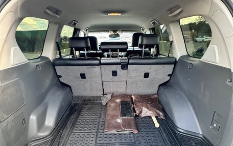 Toyota Land Cruiser Prado 150 рестайлинг 2, 2010 год, 2 950 000 рублей, 10 фотография