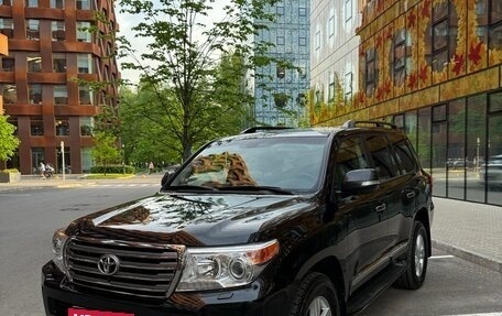 Toyota Land Cruiser 200, 2014 год, 6 900 000 рублей, 1 фотография