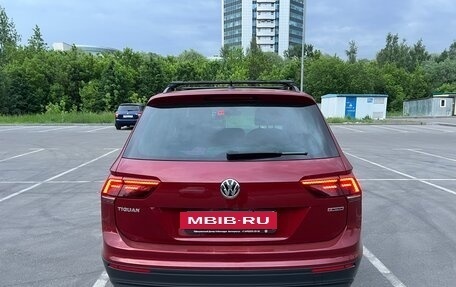 Volkswagen Tiguan II, 2019 год, 2 420 000 рублей, 4 фотография