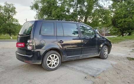 Volkswagen Touran III, 2006 год, 620 000 рублей, 4 фотография
