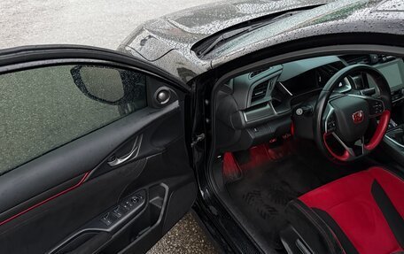 Honda Civic IX, 2017 год, 2 300 000 рублей, 13 фотография