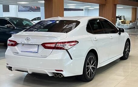 Toyota Camry, 2022 год, 2 250 100 рублей, 5 фотография