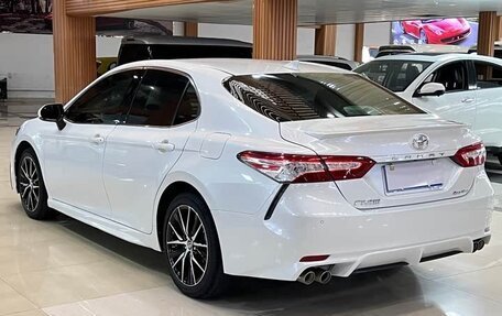 Toyota Camry, 2022 год, 2 250 100 рублей, 7 фотография