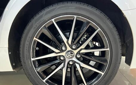 Toyota Camry, 2022 год, 2 250 100 рублей, 11 фотография