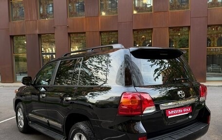 Toyota Land Cruiser 200, 2014 год, 6 900 000 рублей, 2 фотография