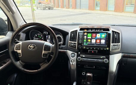 Toyota Land Cruiser 200, 2014 год, 6 900 000 рублей, 7 фотография
