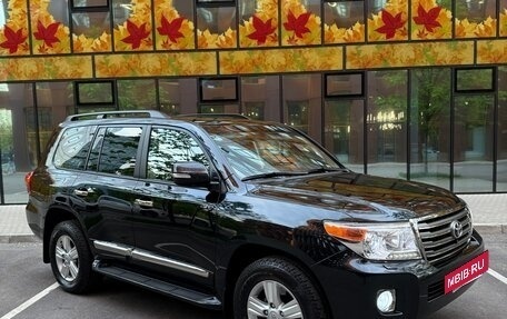 Toyota Land Cruiser 200, 2014 год, 6 900 000 рублей, 5 фотография
