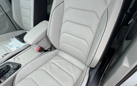 Volkswagen Tiguan II, 2019 год, 3 000 000 рублей, 16 фотография