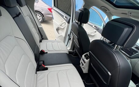 Volkswagen Tiguan II, 2019 год, 3 000 000 рублей, 20 фотография