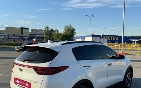 KIA Sportage IV рестайлинг, 2020 год, 2 500 000 рублей, 5 фотография