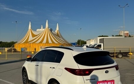 KIA Sportage IV рестайлинг, 2020 год, 2 500 000 рублей, 4 фотография