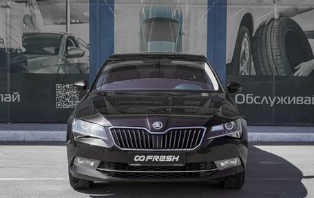 Skoda Superb III рестайлинг, 2019 год, 2 100 000 рублей, 3 фотография
