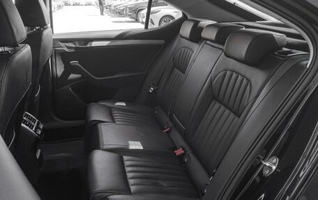 Skoda Superb III рестайлинг, 2019 год, 2 100 000 рублей, 9 фотография