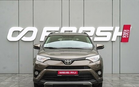 Toyota RAV4, 2018 год, 2 560 000 рублей, 3 фотография