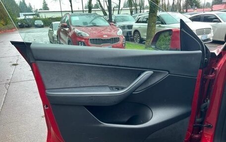 Tesla Model Y I, 2022 год, 5 175 000 рублей, 19 фотография