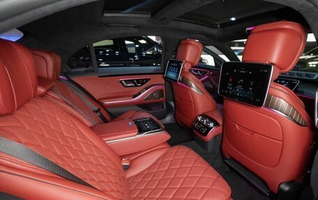 Mercedes-Benz S-Класс, 2022 год, 22 000 000 рублей, 7 фотография