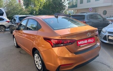 Hyundai Solaris II рестайлинг, 2018 год, 1 175 000 рублей, 2 фотография