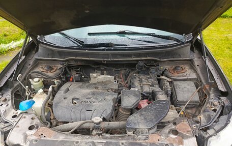 Mitsubishi Outlander III рестайлинг 3, 2011 год, 1 195 000 рублей, 15 фотография