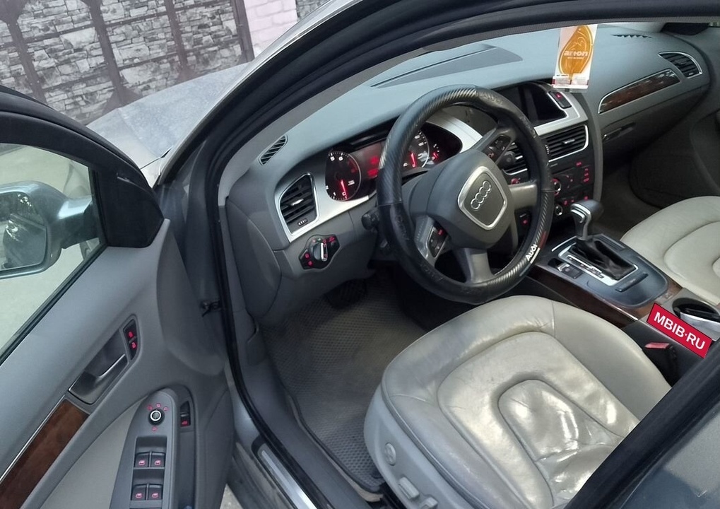 Audi A4, 2009 год, 1 200 000 рублей, 4 фотография