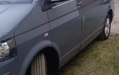 Volkswagen Caravelle T5, 2011 год, 1 750 000 рублей, 1 фотография