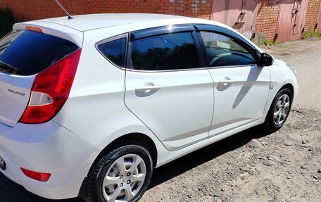 Hyundai Solaris II рестайлинг, 2011 год, 795 000 рублей, 5 фотография