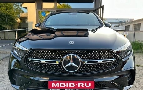 Mercedes-Benz GLC Coupe, 2025 год, 12 800 000 рублей, 2 фотография