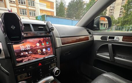 Volkswagen Touareg III, 2009 год, 1 350 000 рублей, 8 фотография