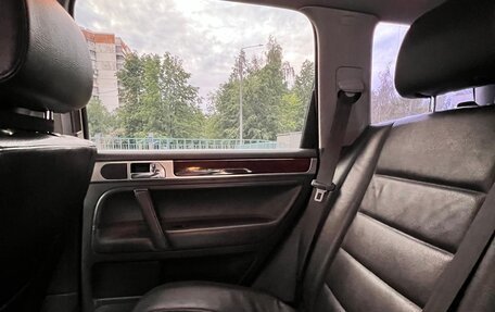 Volkswagen Touareg III, 2009 год, 1 350 000 рублей, 10 фотография