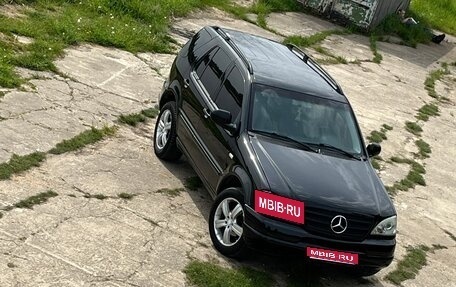 Mercedes-Benz M-Класс, 2000 год, 710 000 рублей, 1 фотография