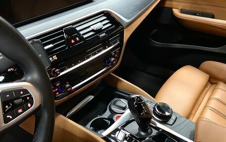 BMW 6 серия, 2021 год, 6 550 000 рублей, 17 фотография