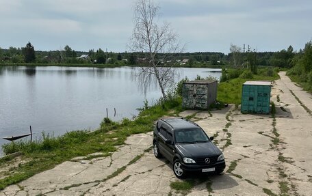 Mercedes-Benz M-Класс, 2000 год, 710 000 рублей, 2 фотография