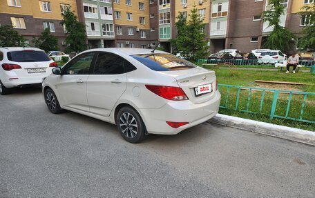 Hyundai Solaris II рестайлинг, 2014 год, 1 200 000 рублей, 3 фотография