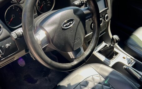 Ford Focus II рестайлинг, 2008 год, 650 000 рублей, 17 фотография