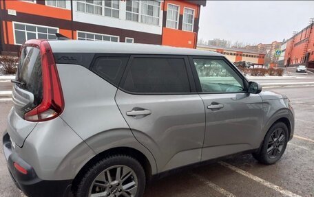 KIA Soul III, 2022 год, 2 100 000 рублей, 14 фотография