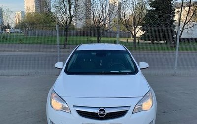 Opel Astra J, 2011 год, 730 000 рублей, 1 фотография