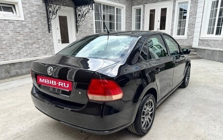 Volkswagen Polo VI (EU Market), 2011 год, 560 000 рублей, 3 фотография