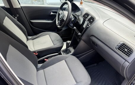 Volkswagen Polo VI (EU Market), 2011 год, 560 000 рублей, 10 фотография