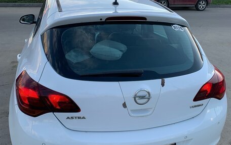 Opel Astra J, 2011 год, 730 000 рублей, 4 фотография